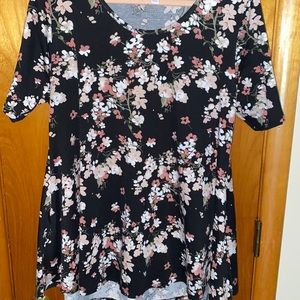 Lularoe perfect t white /pink beige flowers